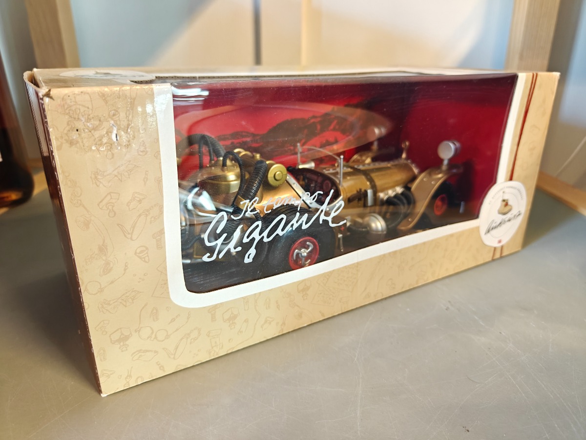 Aukrust model af Il Tempo Gigante 