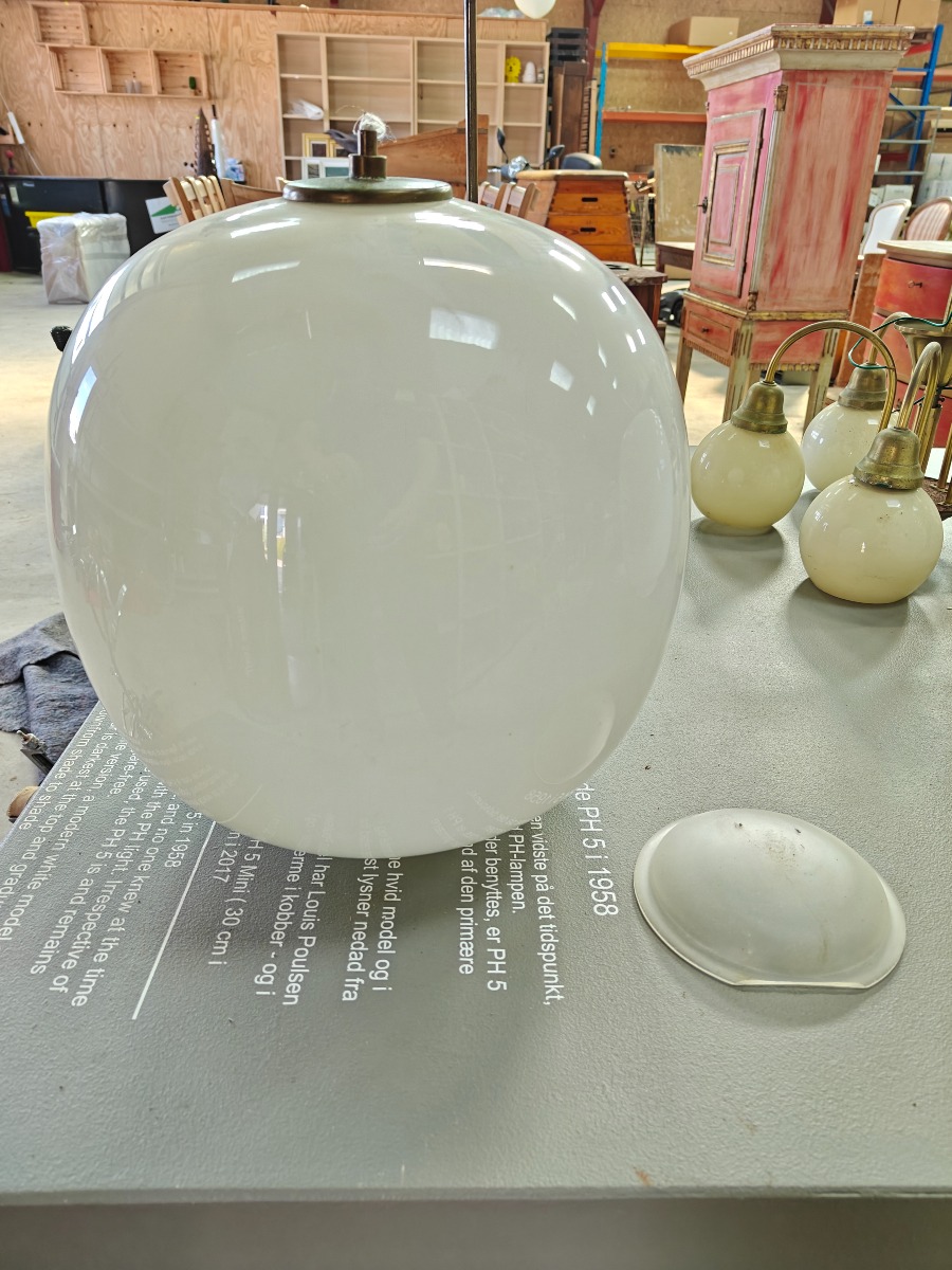 Vilhelm Lauritzen. Radiohus pendel