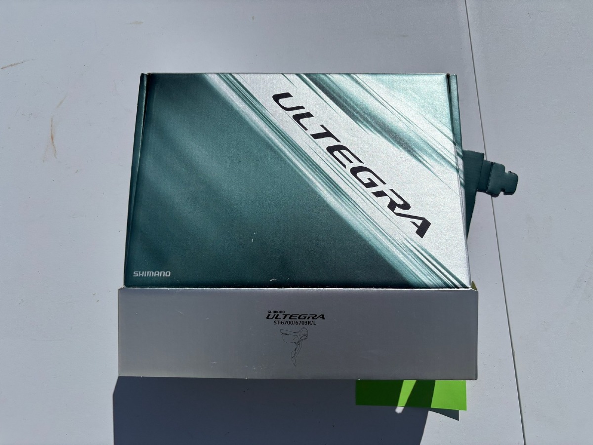 Shimano ultegra st-6700/673R/L