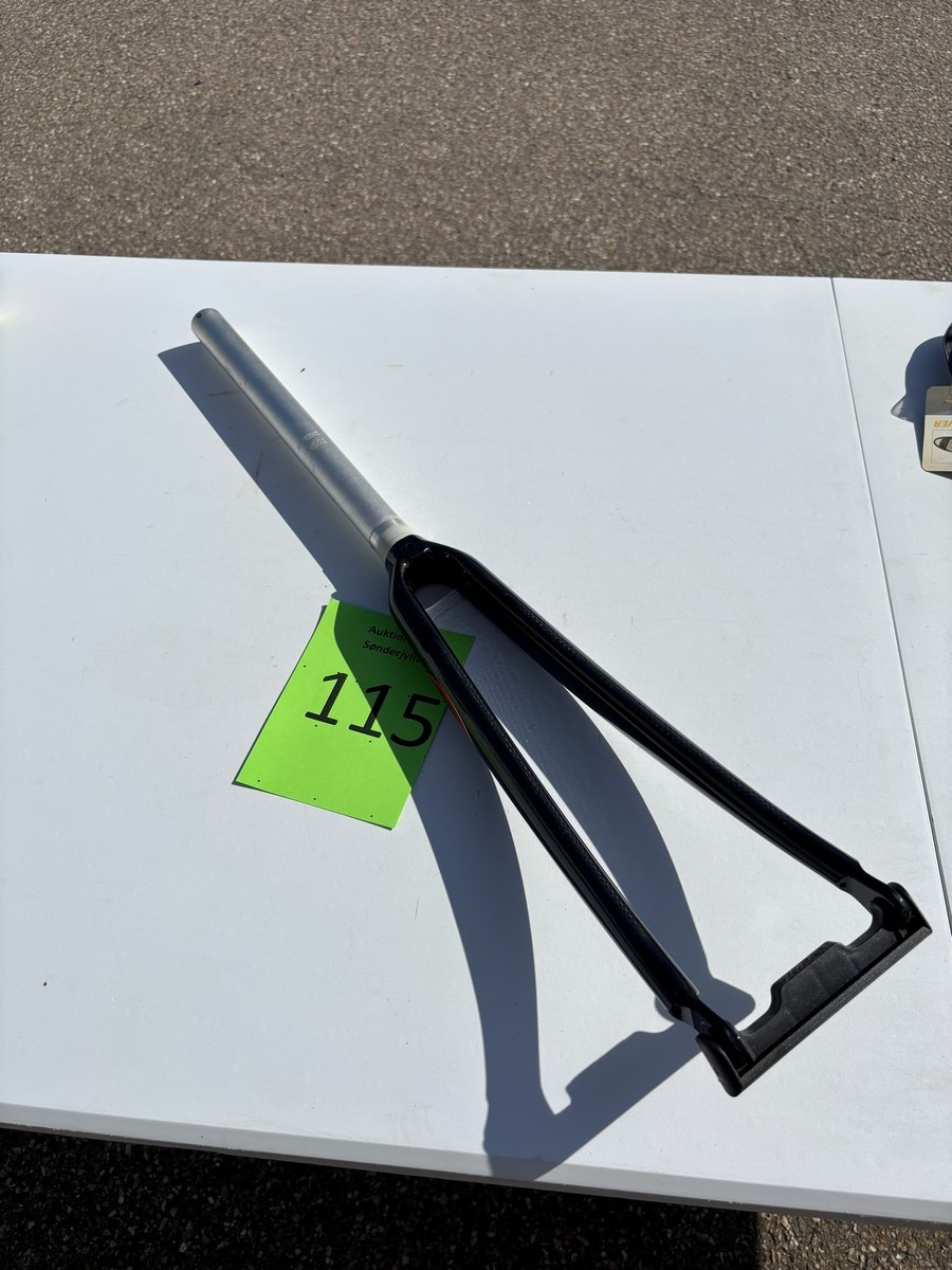 Carbon forgaffel – Equipe Carbon