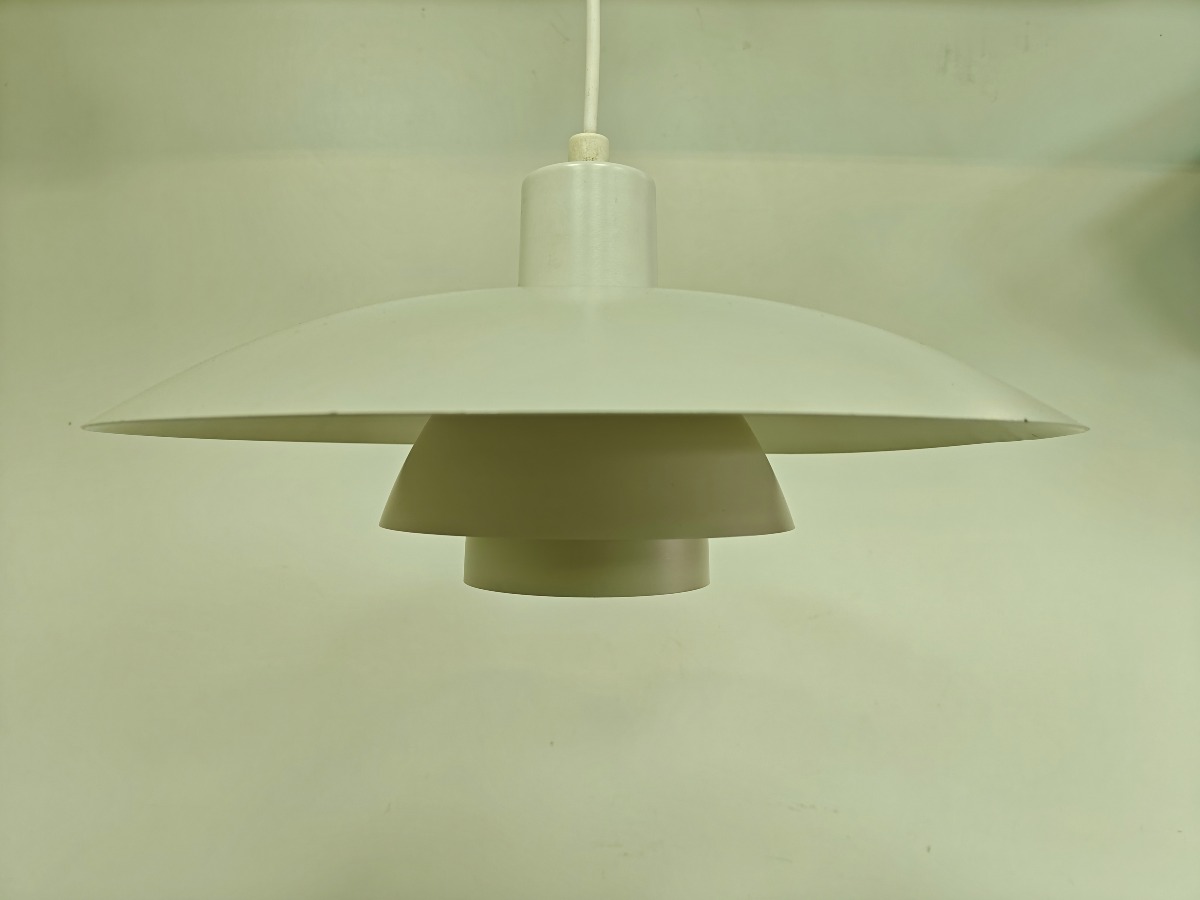 Poul Henningsen PH 4/3