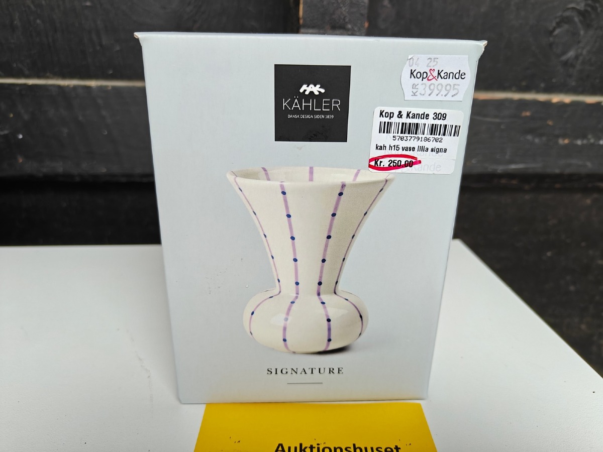 Kristine Meyer og Sabine Lavigne, Signature vase