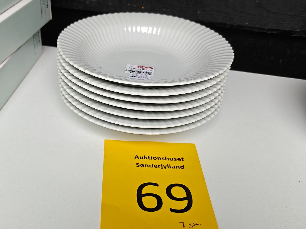 Lyngby Porcelæn 7 dybe tallerkner