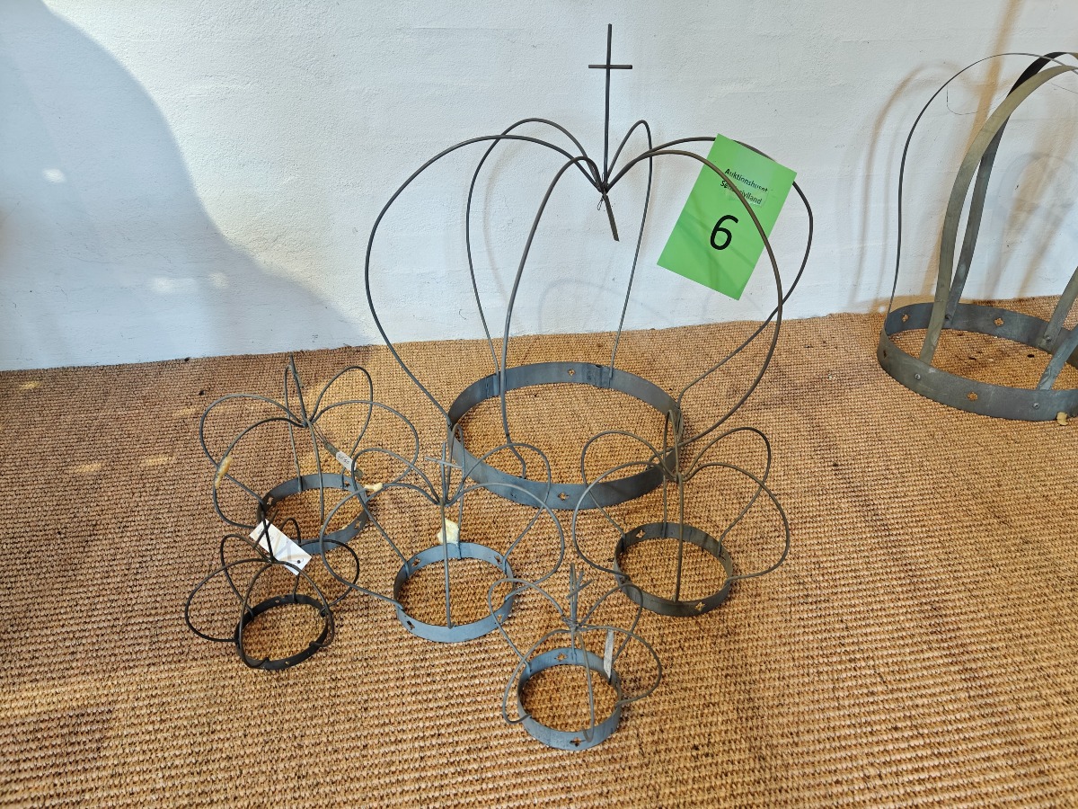 Samling af metalkroner (6)