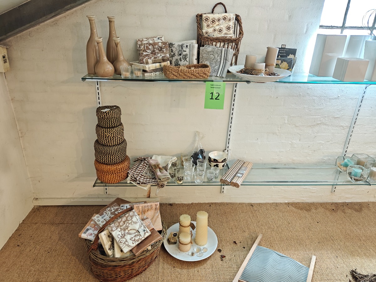 Div. brugskunst i brune nuancer