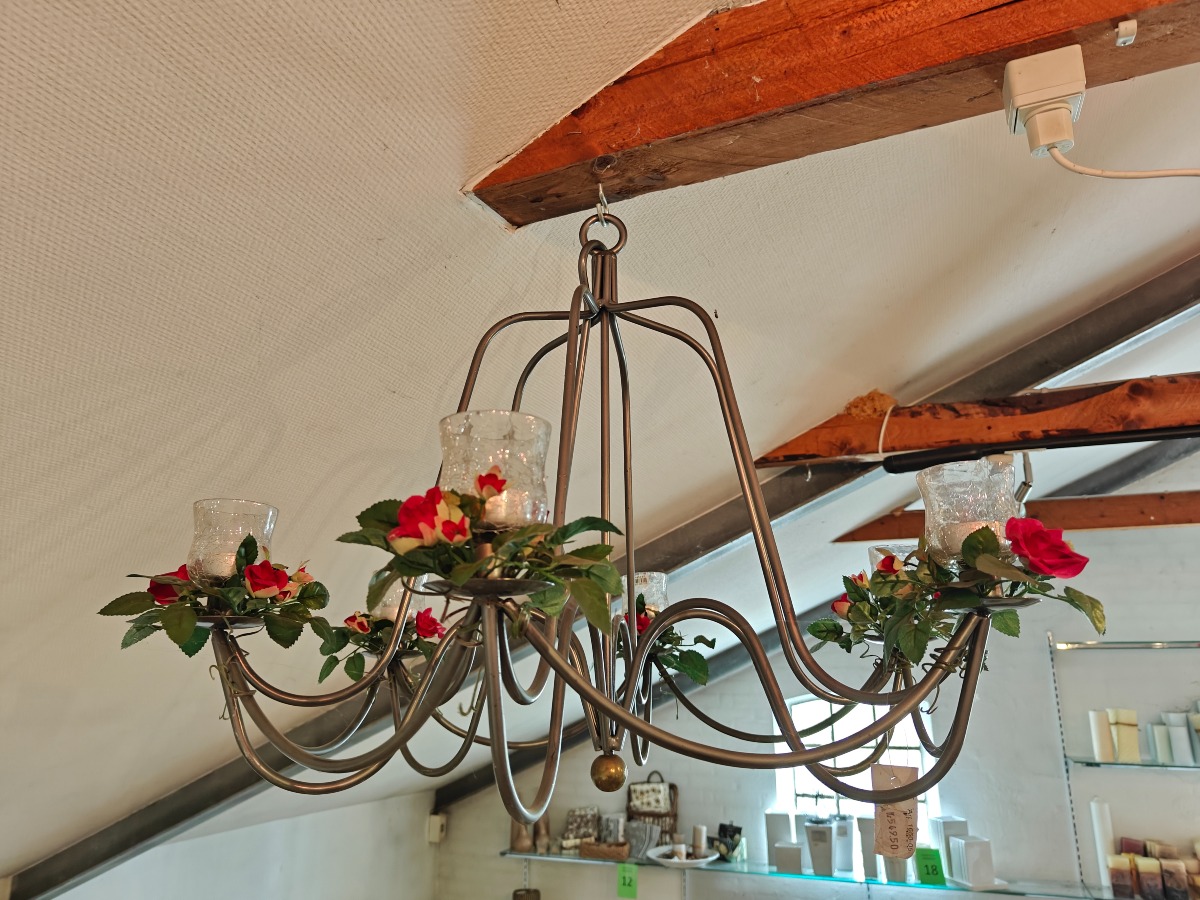 Lysekrone af rundjern