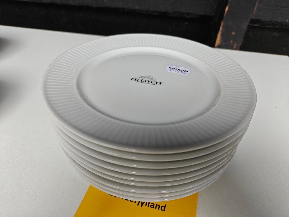 Pillivuyt Plisse frokosttallerkner (9)