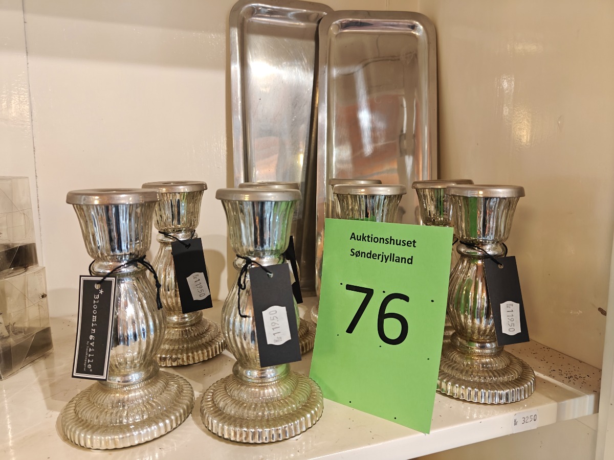 Stager af fattigmandssølv samt 2 rektangulære bakker