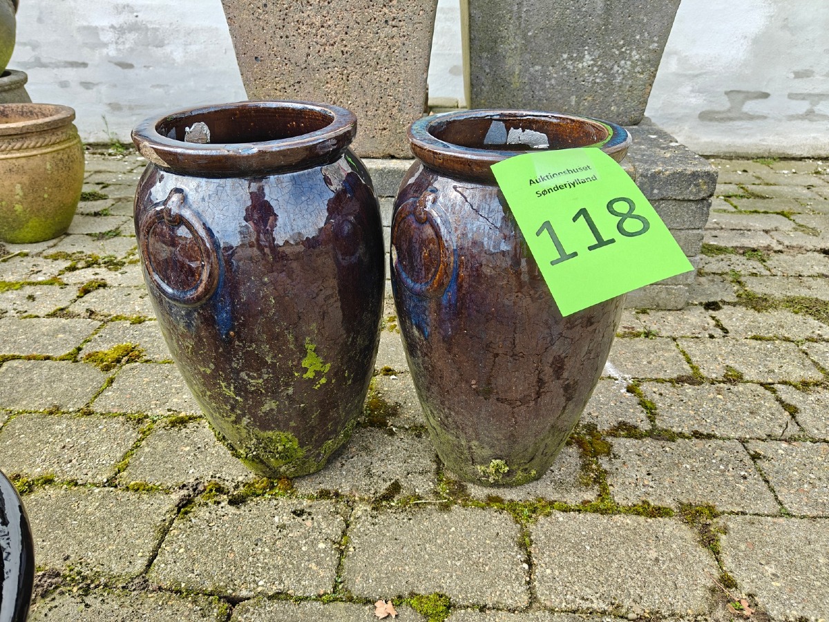 Amphora-formede krukker