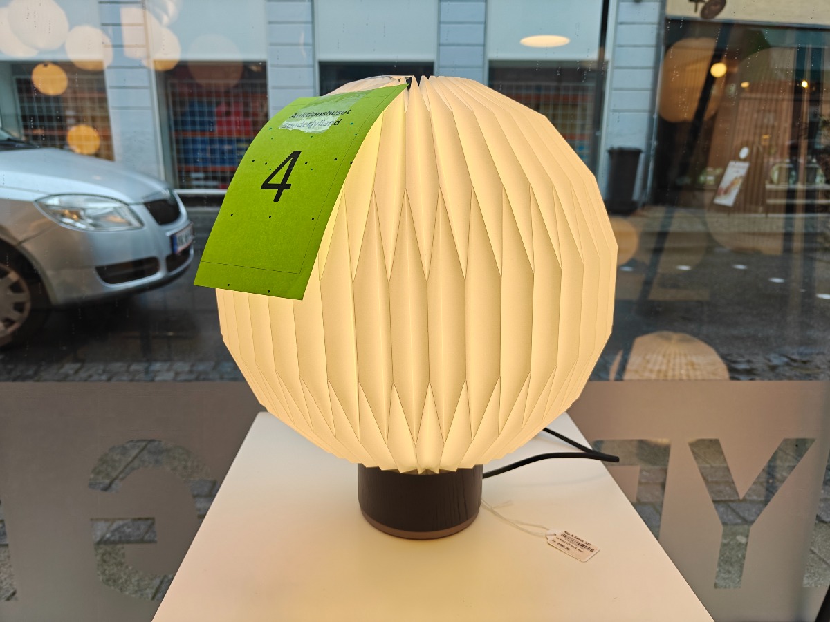 Le Klint bordlampe nr. 375