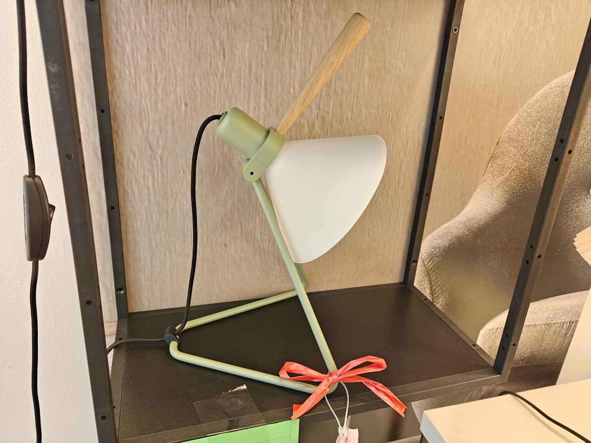 Le Klint 356 Spot bord- og væglampe 