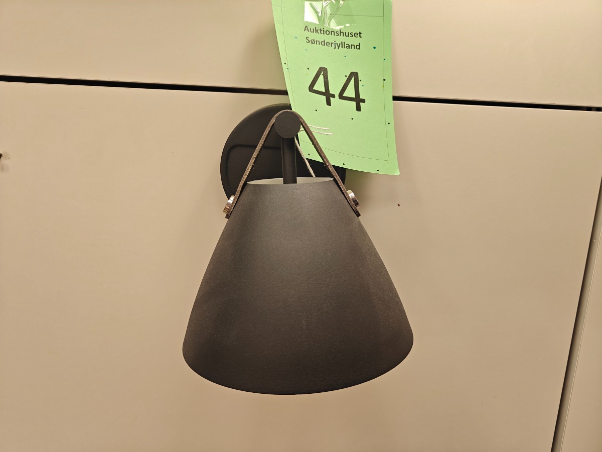 Nordlux Strap 16 væglampe