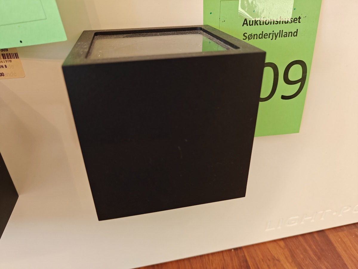 Light-Point Cube  Up/Down væglampe