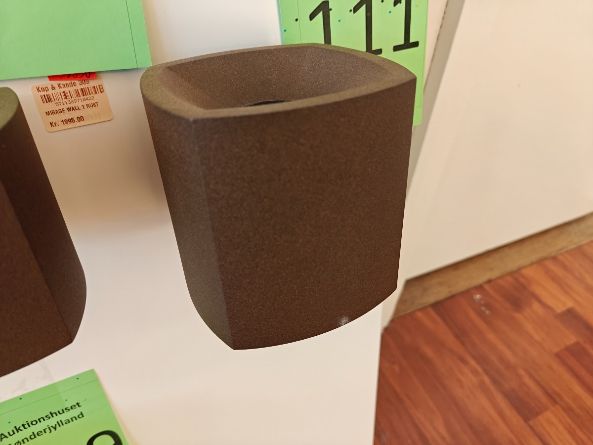 Light-Point Mirage Wall lamp 1