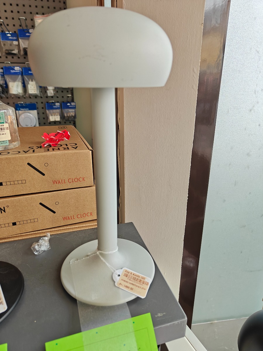 Eva Solo Emondo LED batterilampe, lys grå