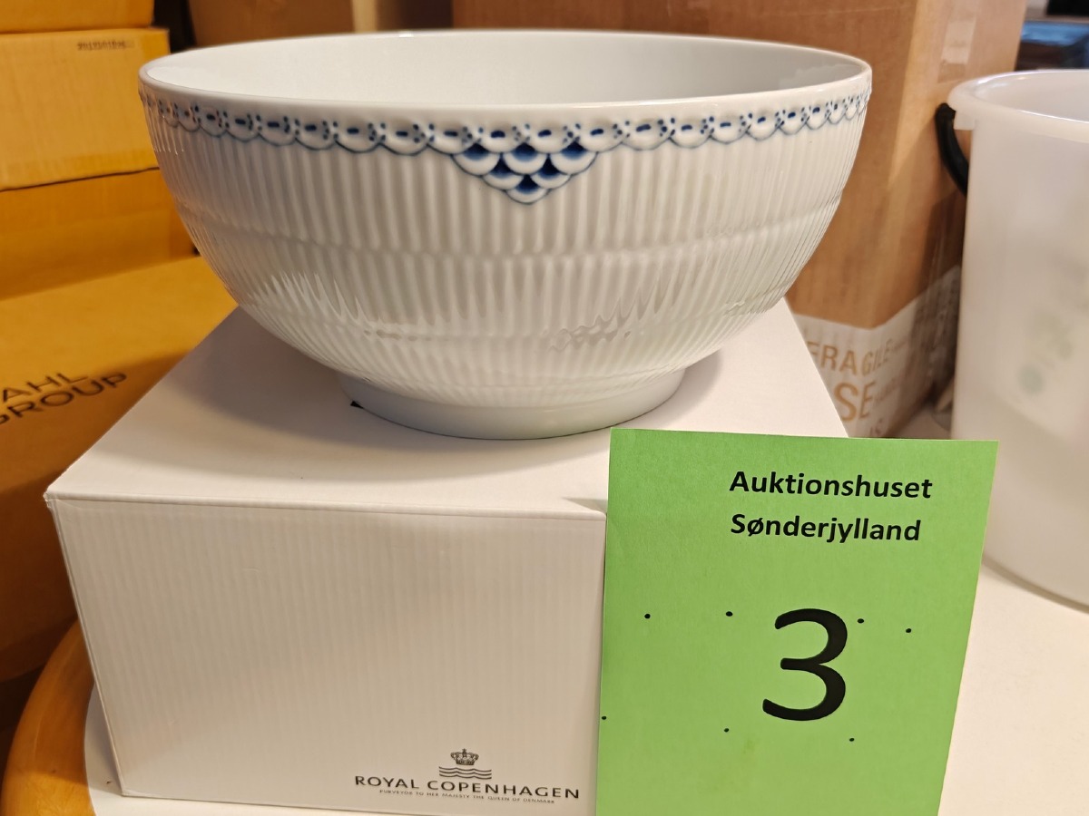 Royal Copenhagen, Prinsesse skål 18 cm