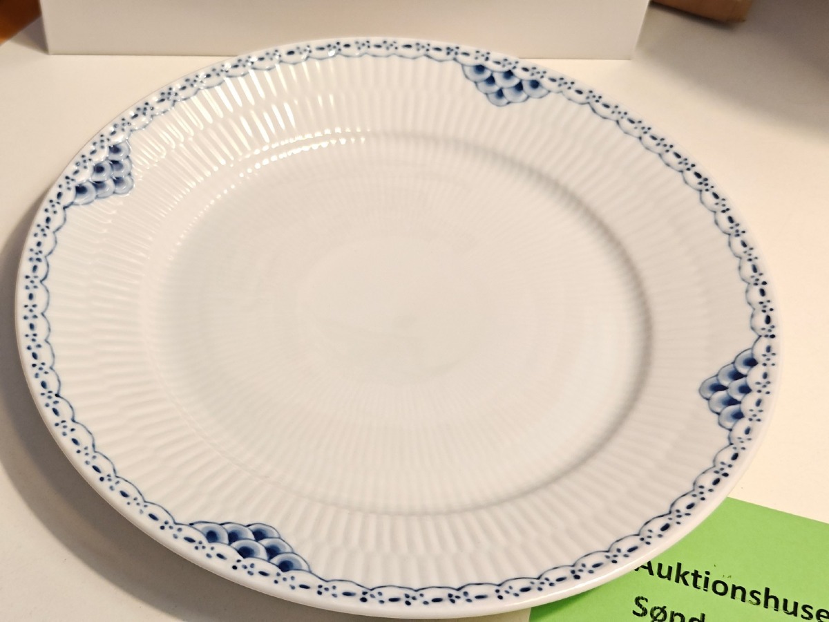 Royal Copenhagen, Prinsesse tallerken 22 cm