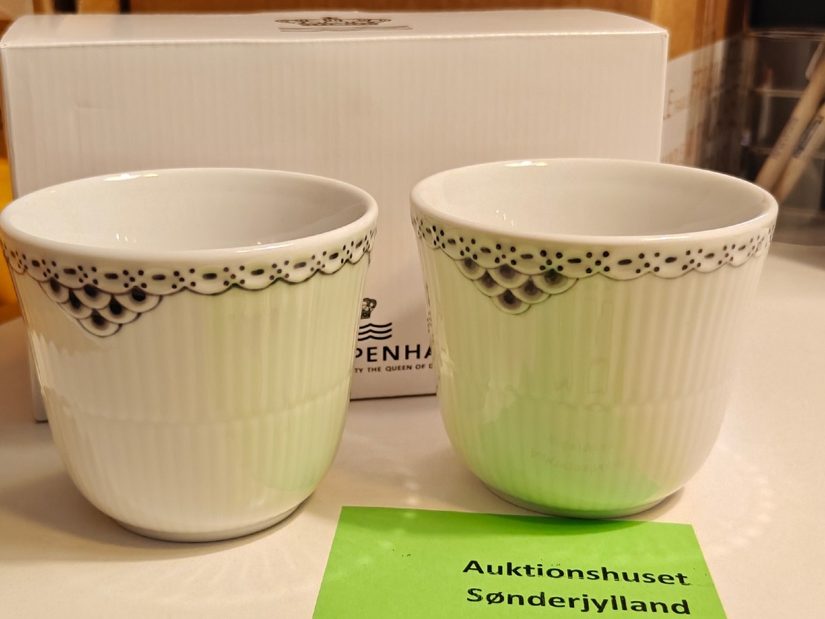 Royal Copenhagen, sort riflet blonde krus 26 cl, 2 stk