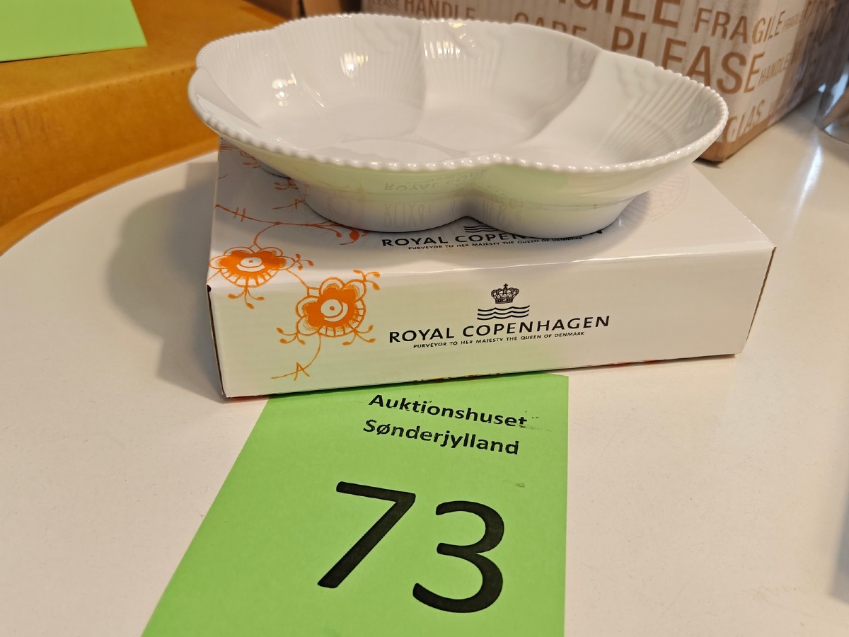 Royal Copenhagen, hvid Elements fad 19 cm