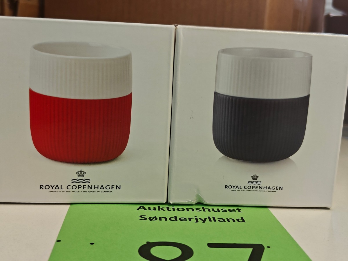 Royal Copenhagen, Riflet contrast krus 33 cl. 2 stk
