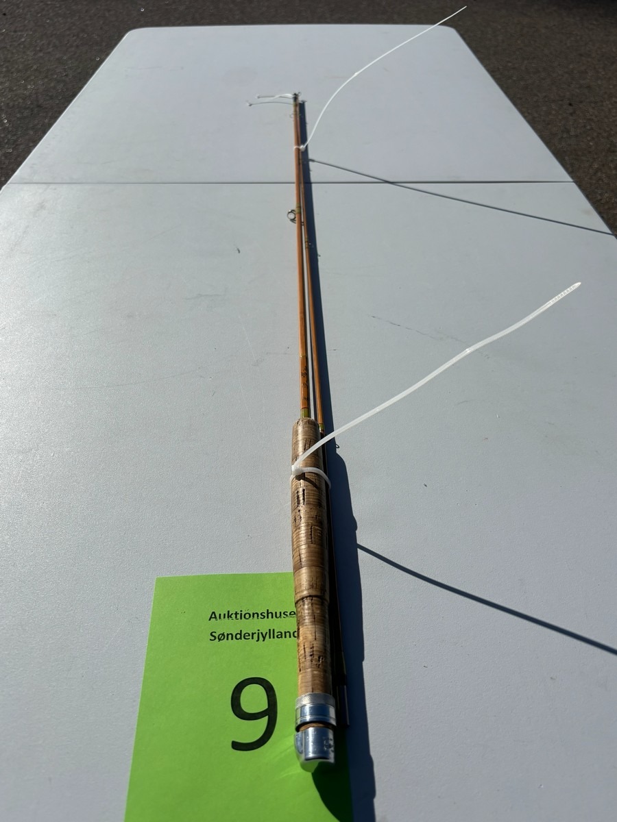 B. James “The Phantom” – splitcane fluestang – Palakona – England