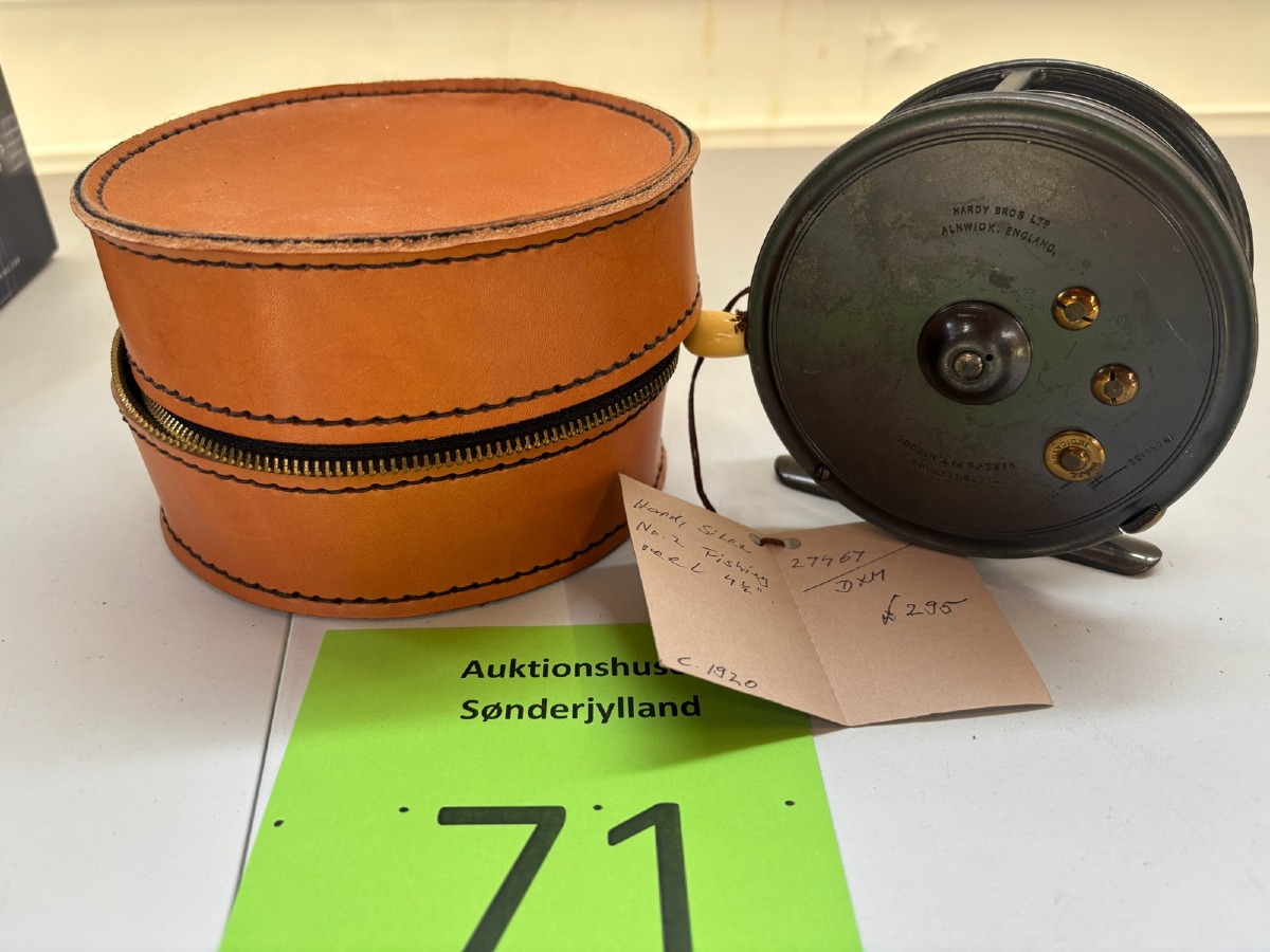 Hardy Bros. fluehjul, Alnwick England, klassisk model med dobbelthåndtag og justerbar klikbremse.