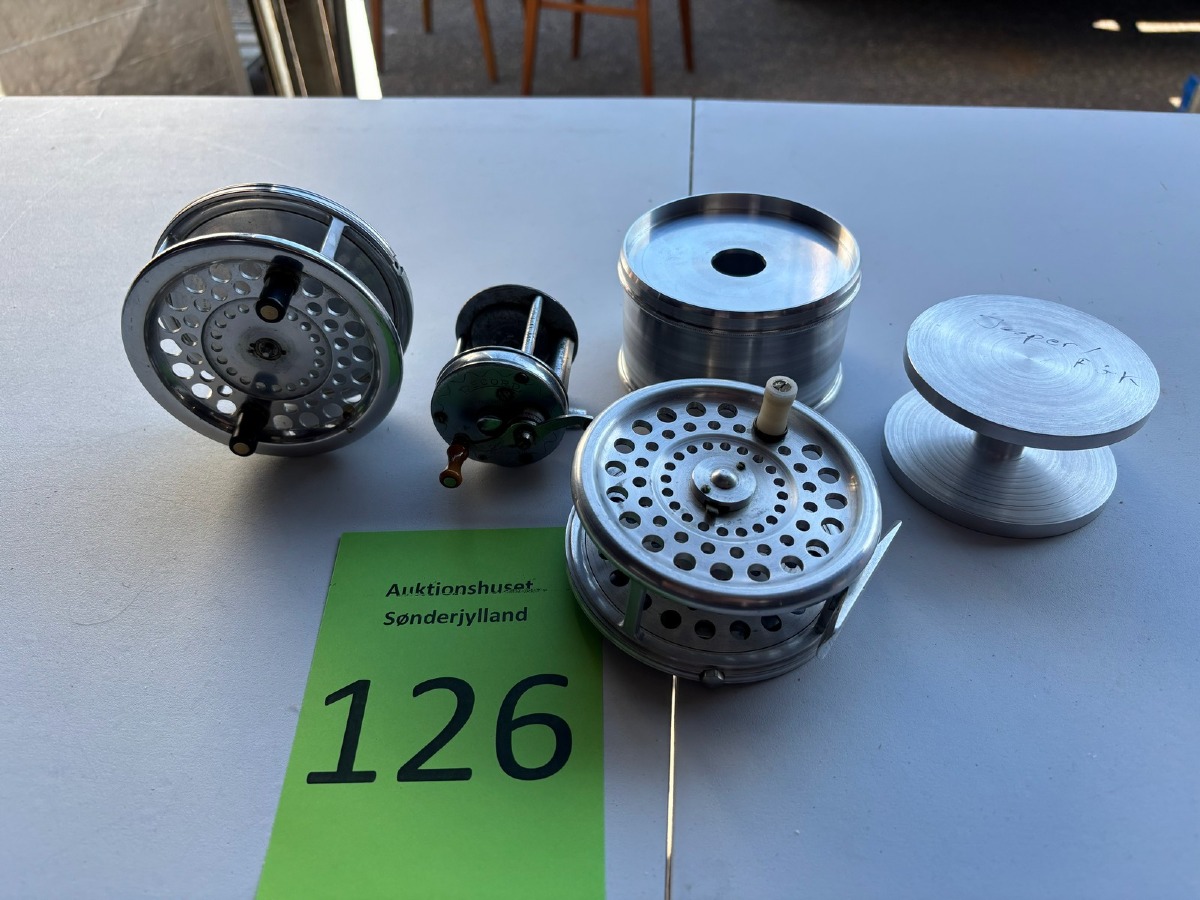 Diverse fiskehjul og spoler – blandet lot.