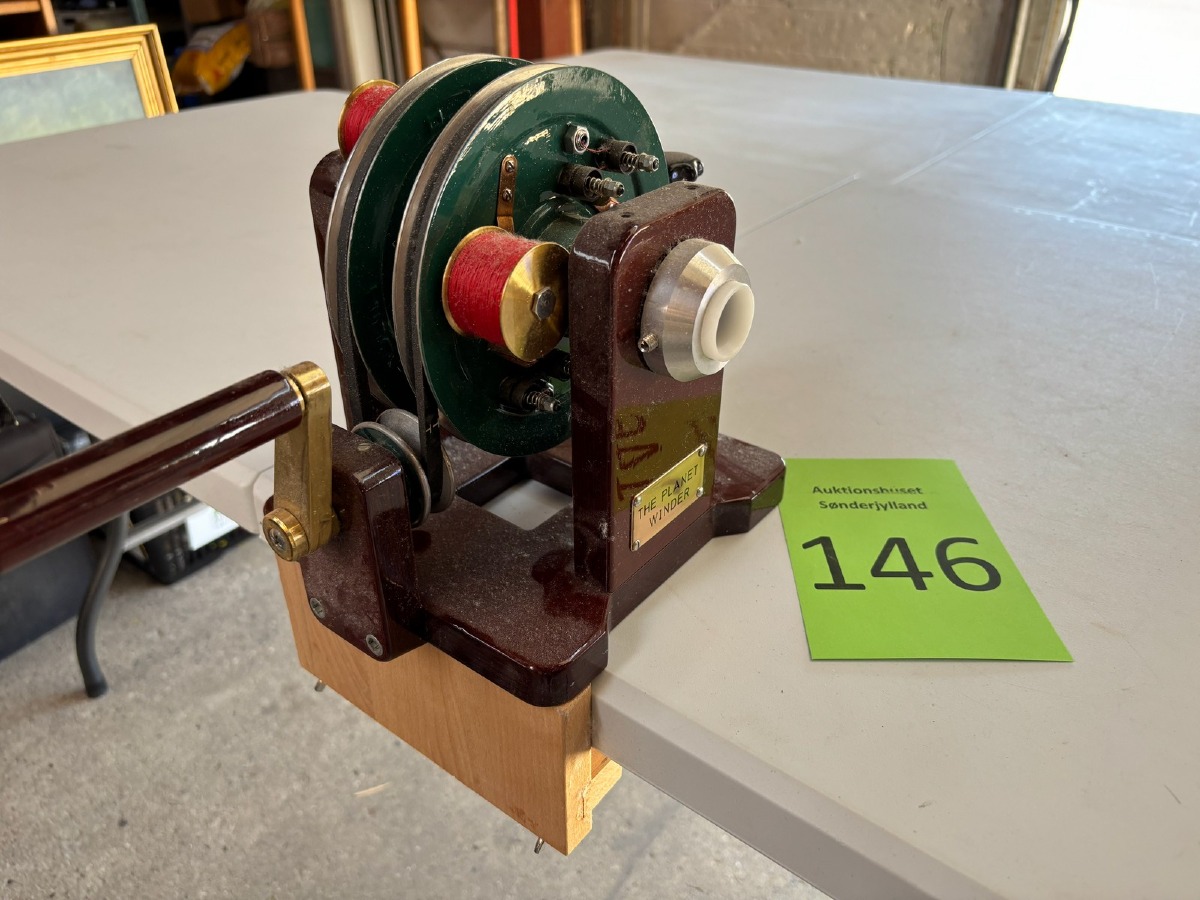 Vintage lineopspoler / linewinder – “The Planet Winder”