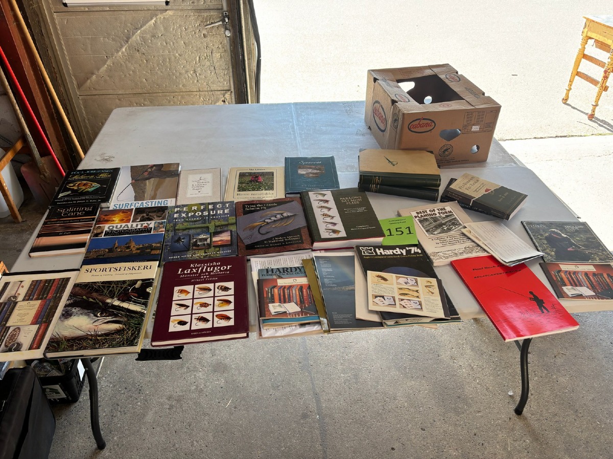 Diverse fiskebøger, mange stk.