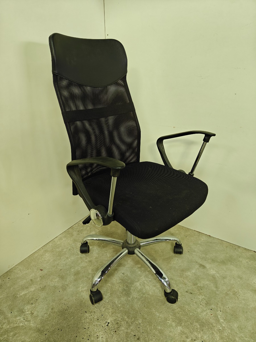 Kontorstol med armlæn