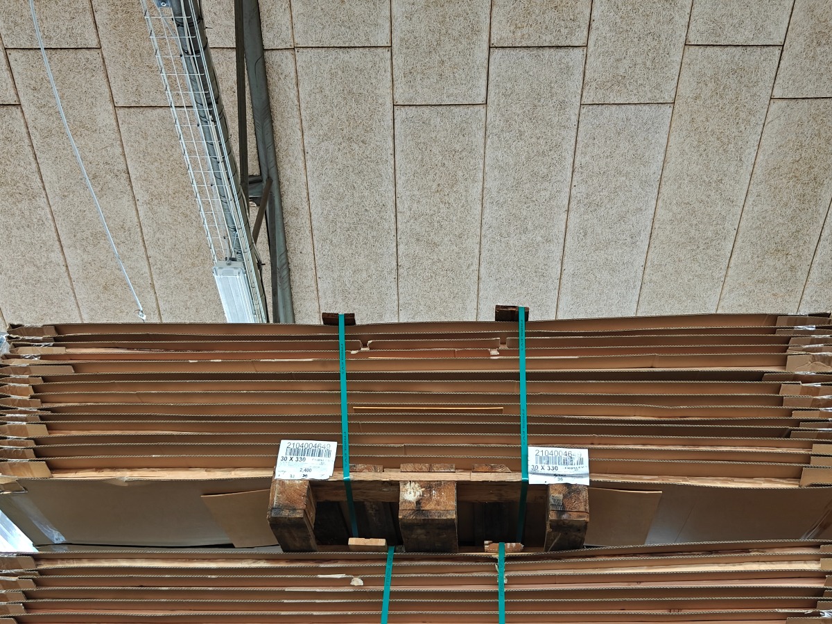 Douglas planker 1 pl. bemærk 1 lige kant 2,4 meter