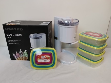 Soft ice maskine og 5 pk plastopbevaringsbokse