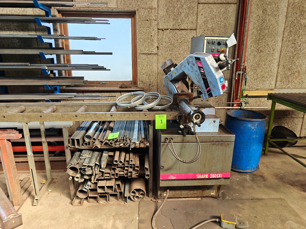 Halv automatisk båndsav Shark 280SXI