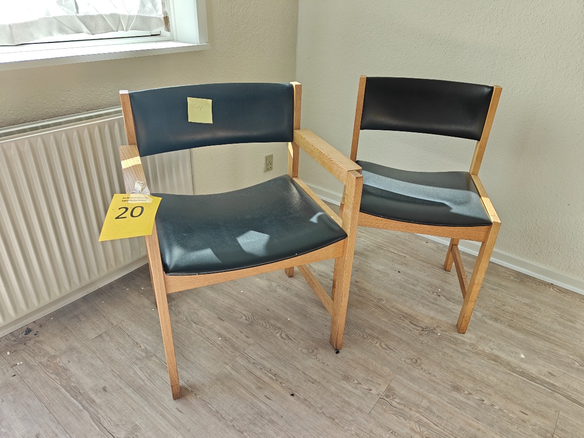 Høng Stolefabrik, 2 stole (2)