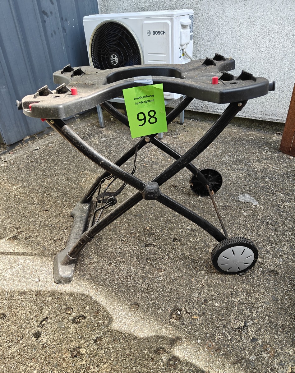 stel til weber Q1200 grill