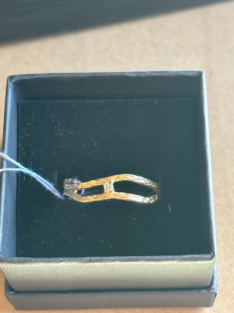 Guldring 14 karat med diamant