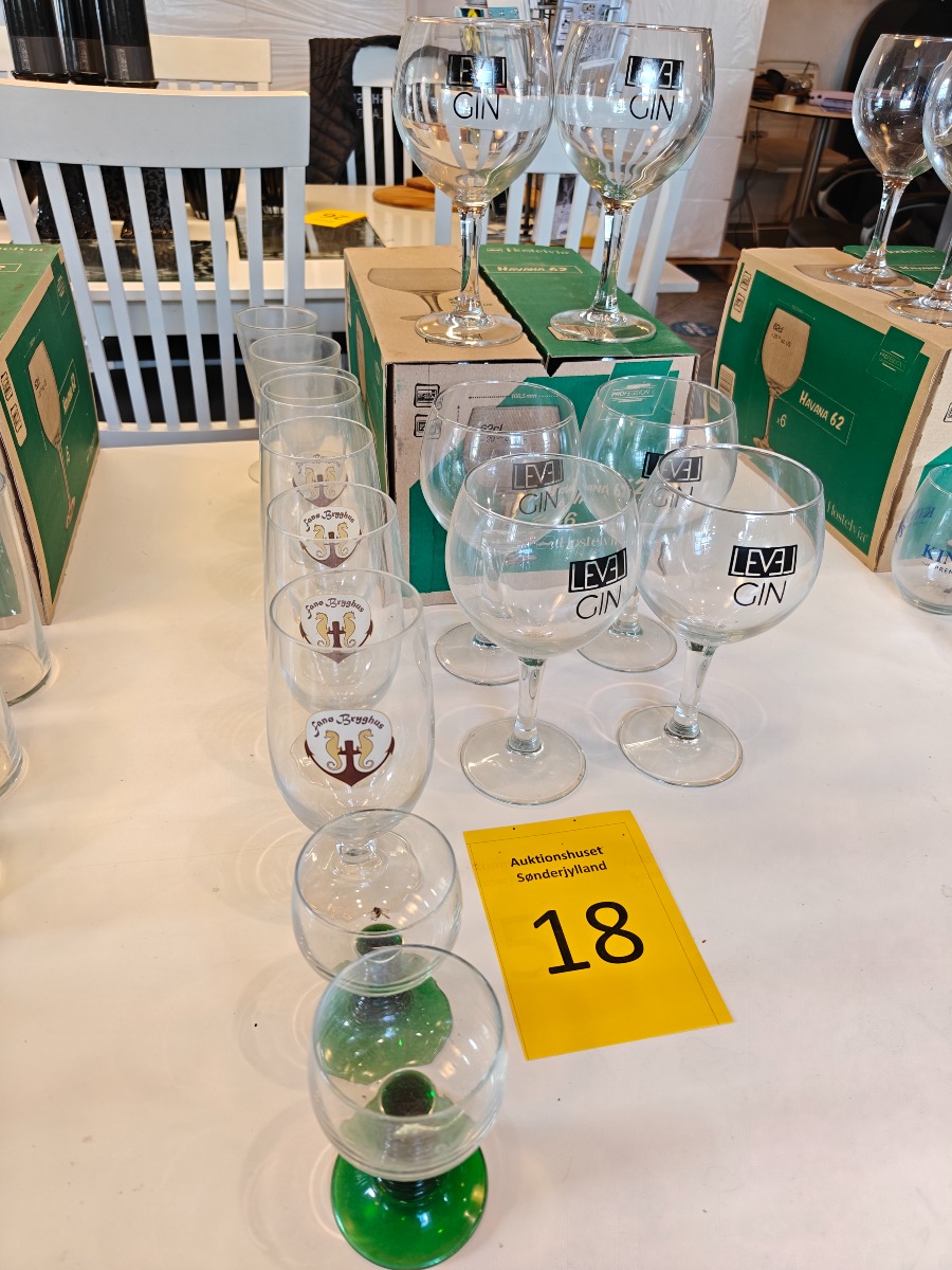 Øl og gin-glas