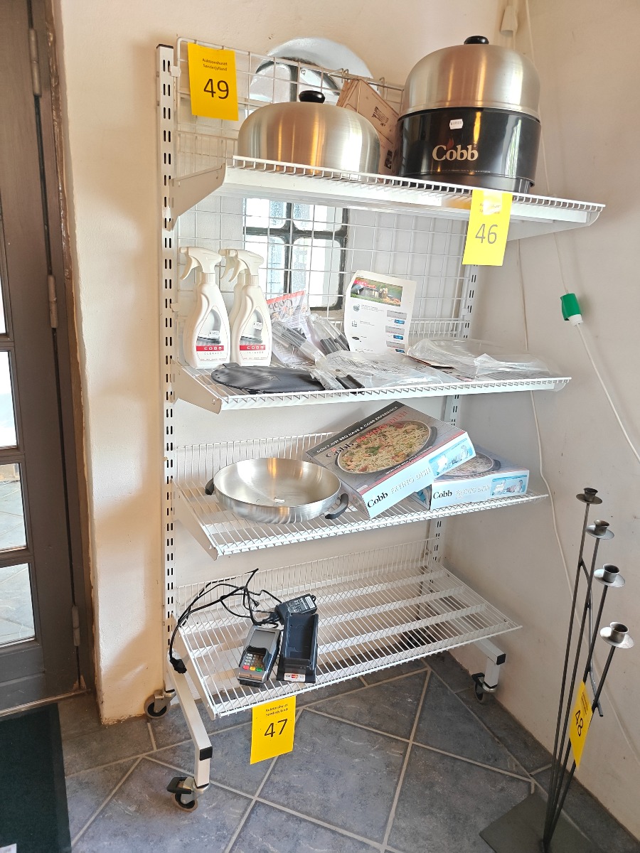 Trådreol på hjul