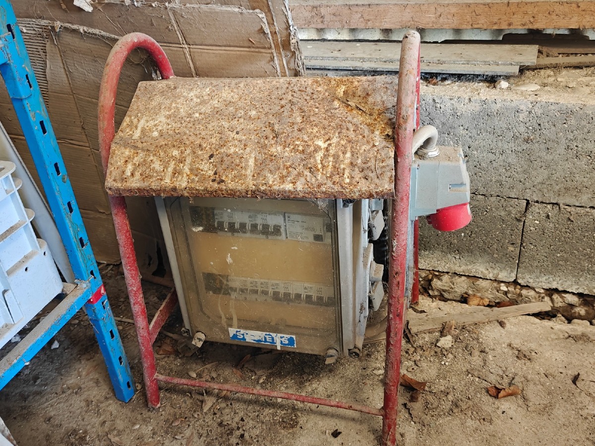 Byggestrømtavle & varmeblæser mrk: Malmbergs. 9 kW. Brugte