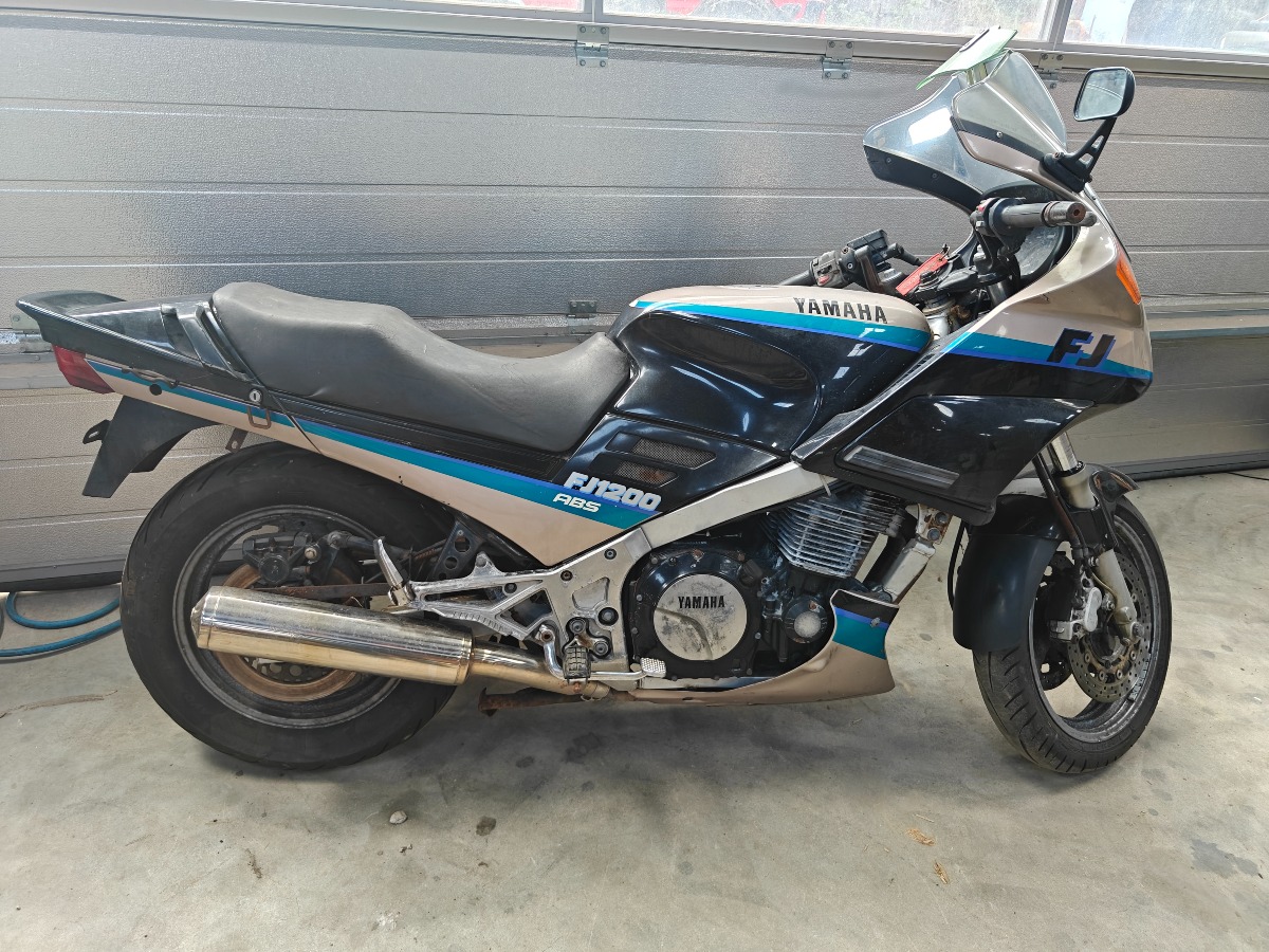 Yamaha FJ1200 motorcykel