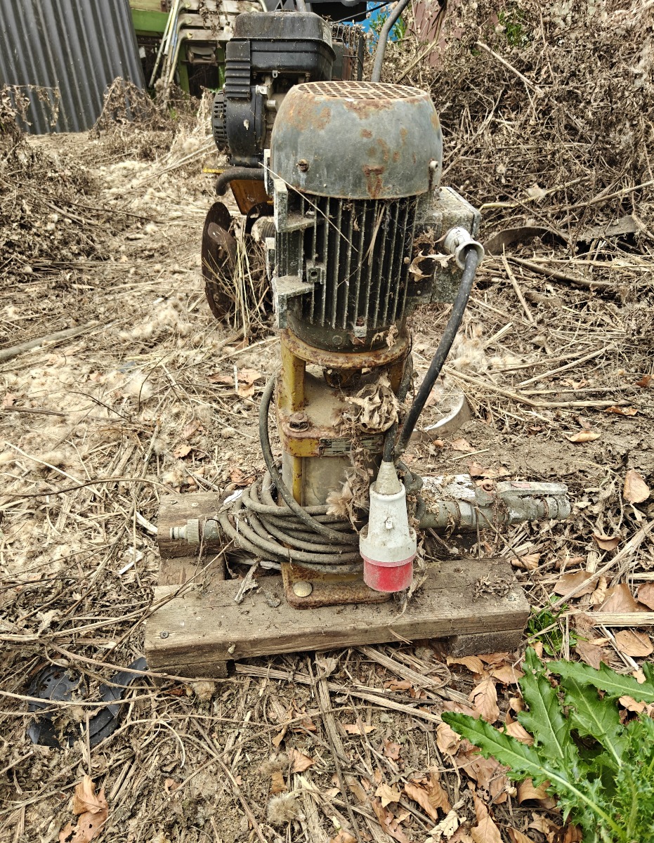Grundfos husstandsvandpumpe