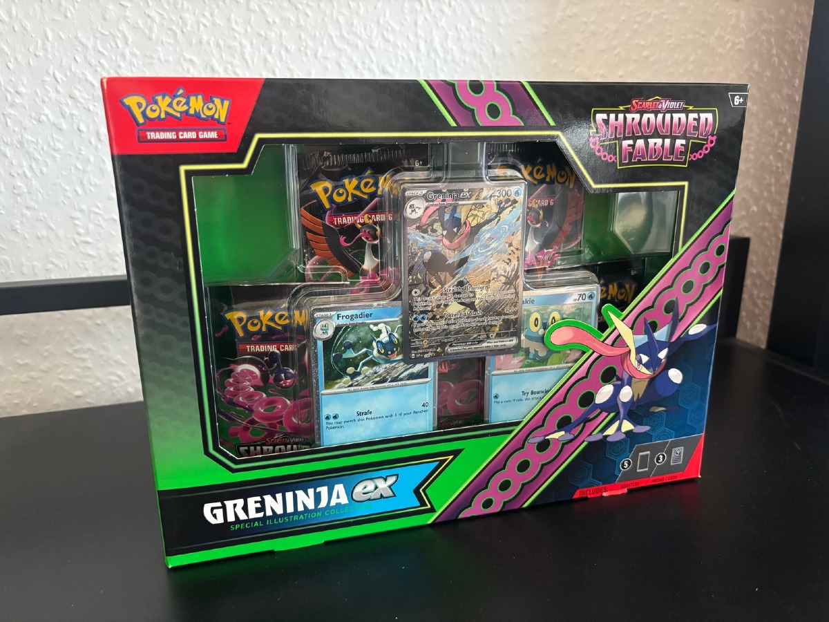 Pokémon Scarlet & Violet – Shrouded Fable Greninja ex Special Illustration Collection