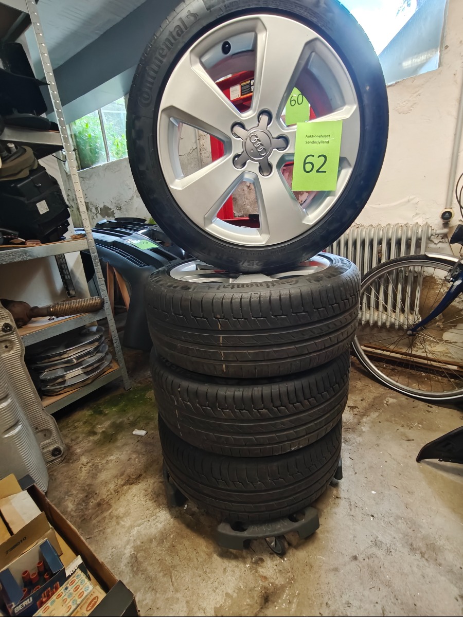 4 stk Audi alufælge m. continental dæk 225/45 R17