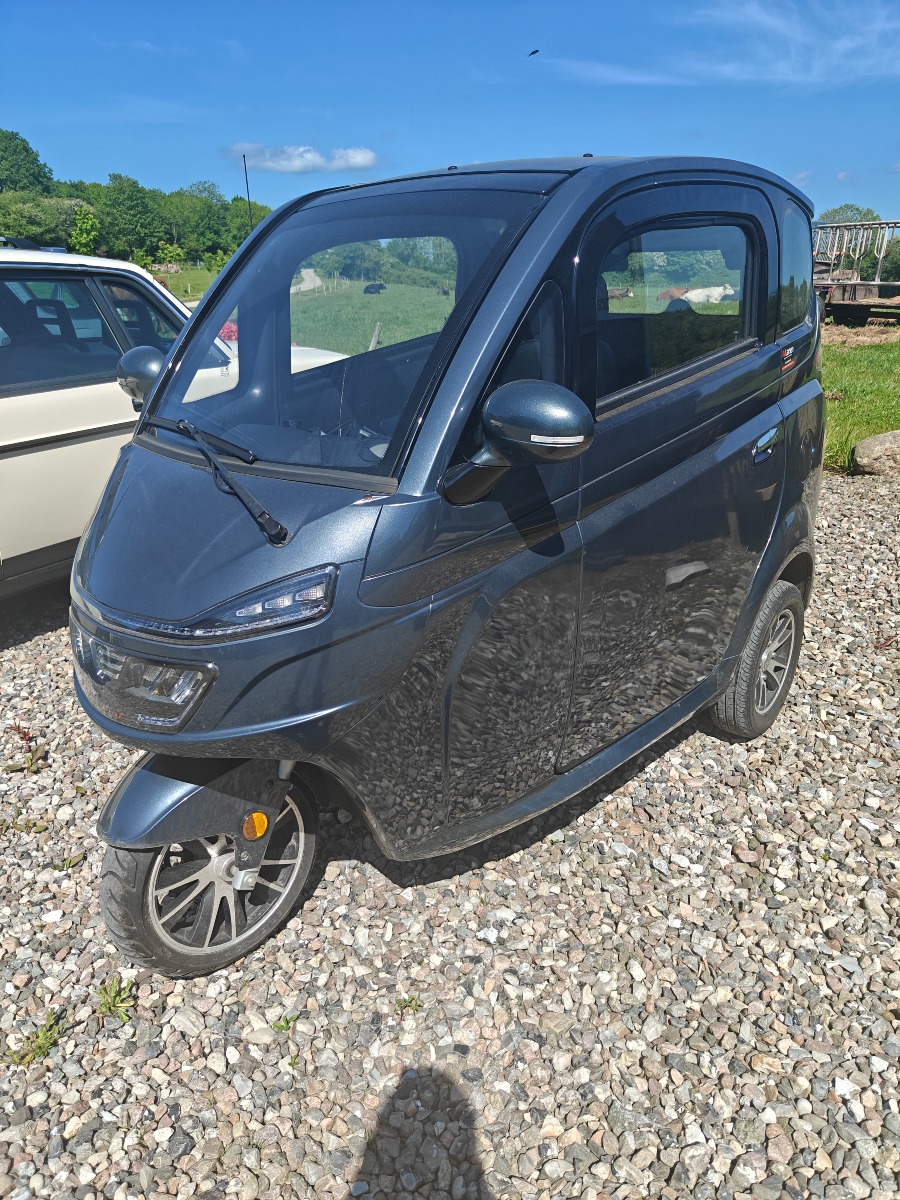Boma x2 kabinescooter