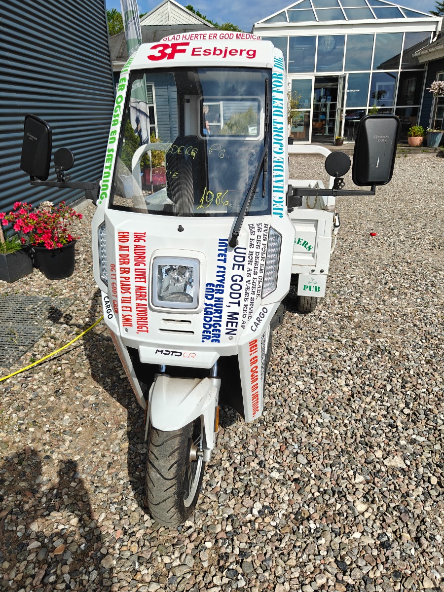 elektrisk kabinecargoscooter 