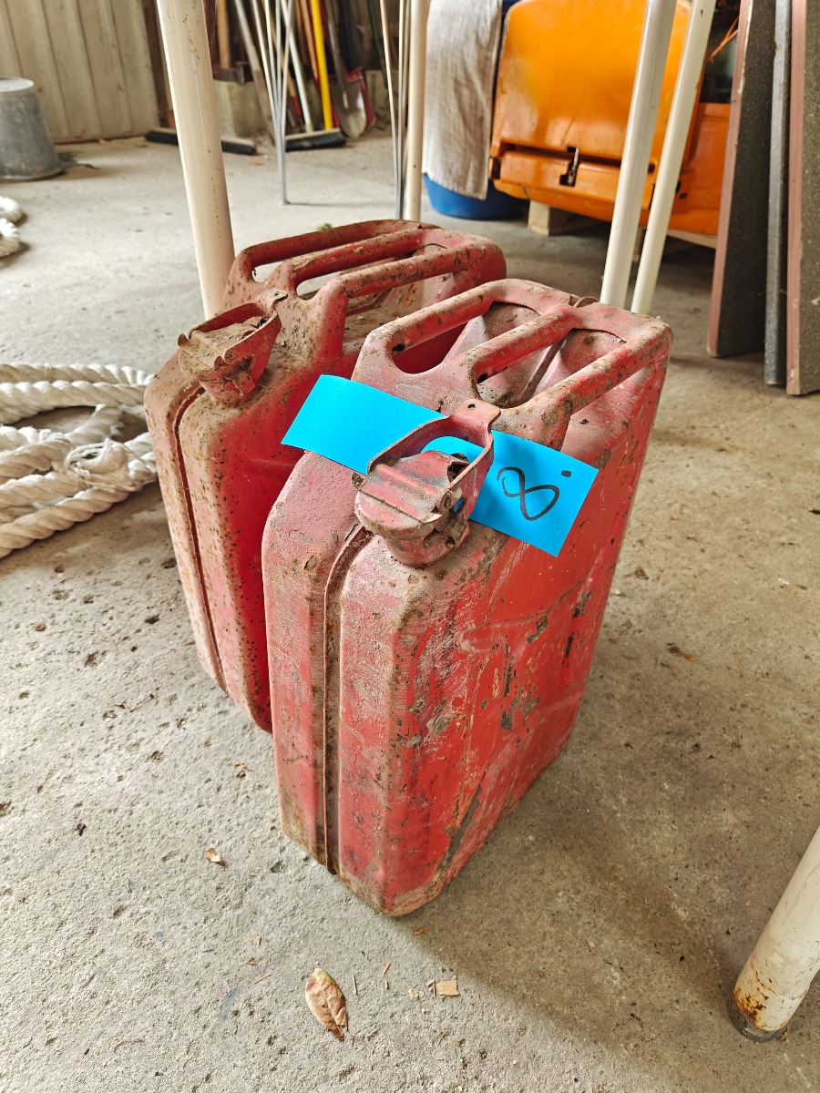 2 stk. Jerry cans
