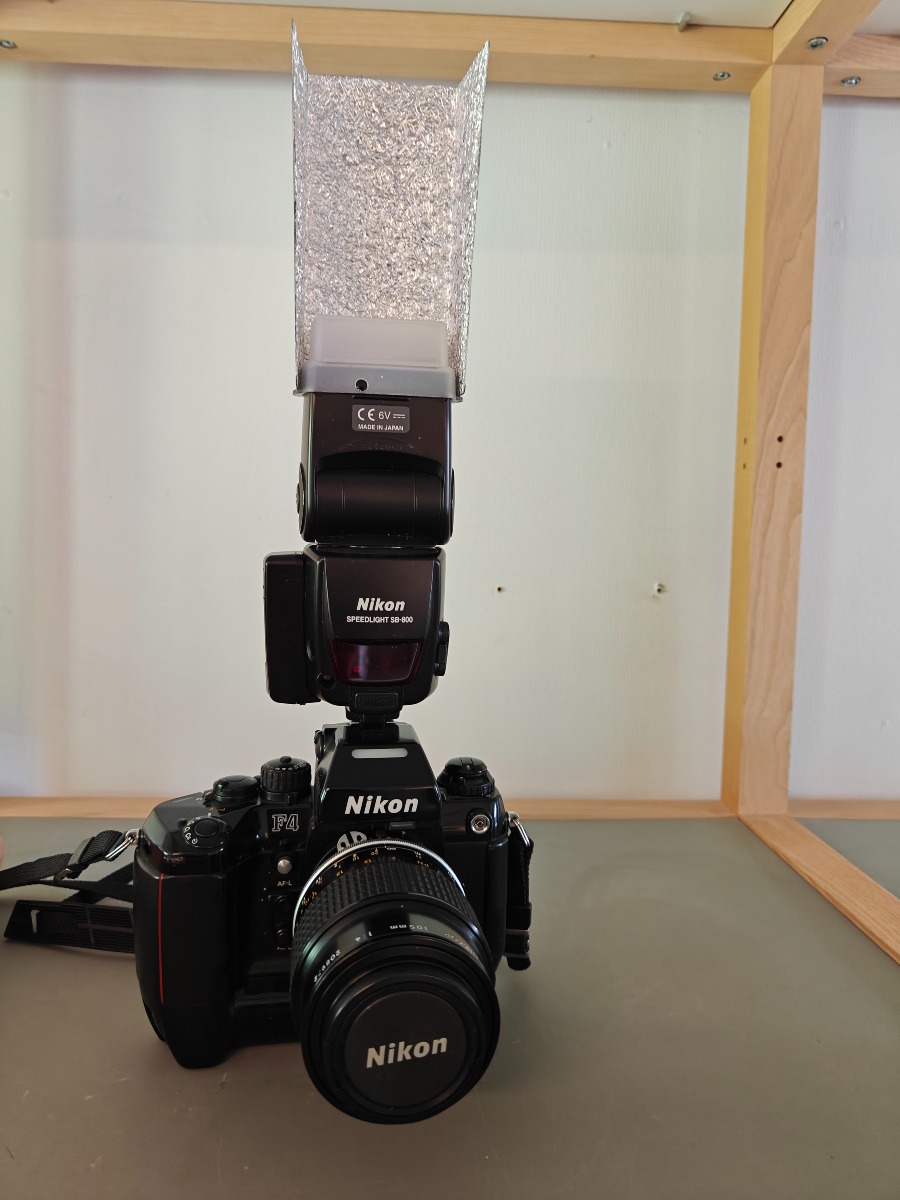 Nikon F4 analogt spejlreflekskamera 