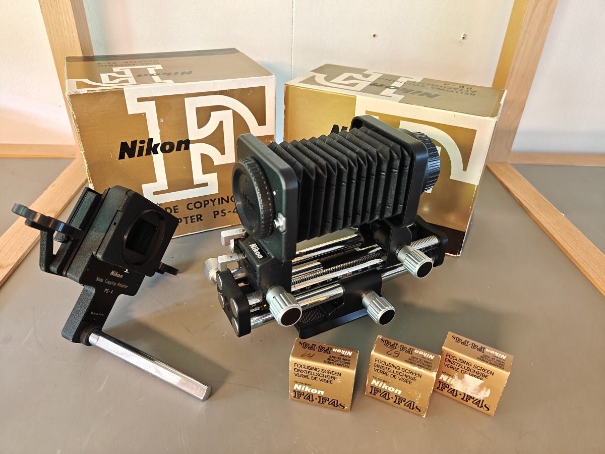 Nikon udstyr til diaskopiering m.m. 