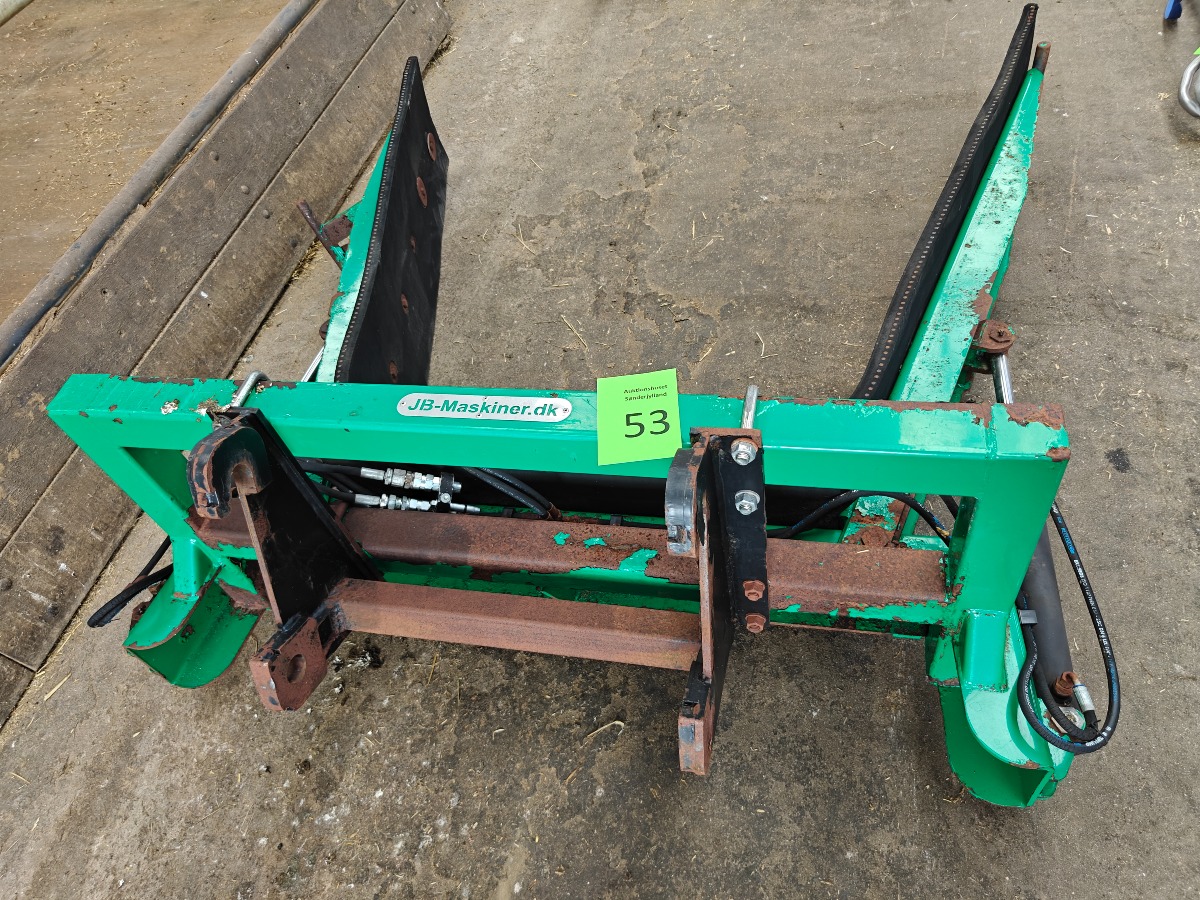 Hydraulisk gummiskraber fra JB maskiner 