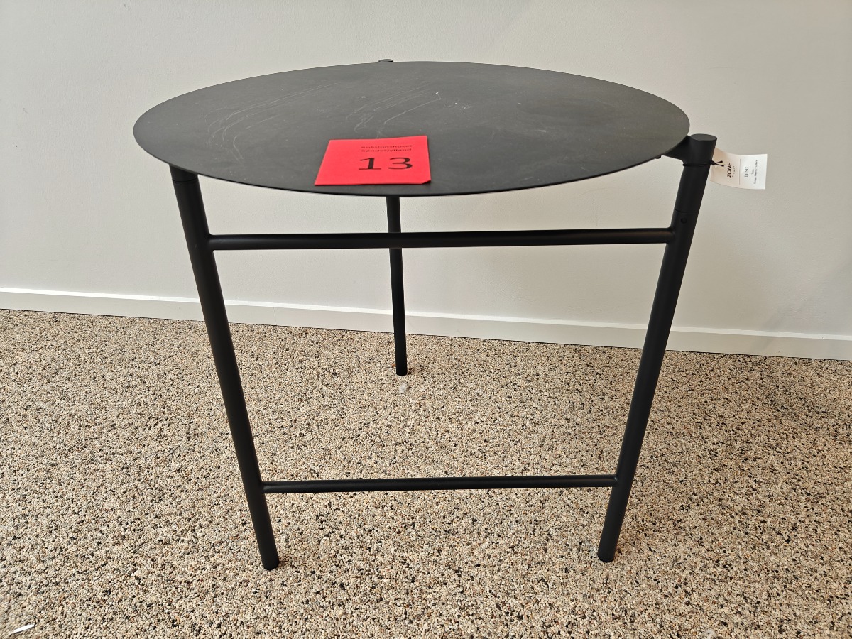 Side bord fra Zone